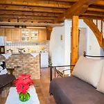 Ilias Apartman Pinakohóri