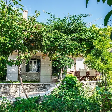 Apartman Ilias Pinakohóri